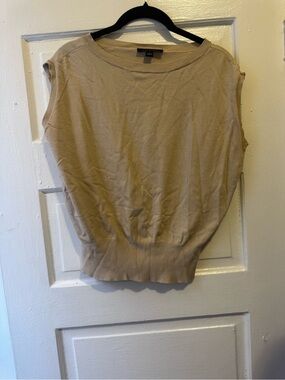 Ann Taylor Lightweight Sleeveless Shell in Beige